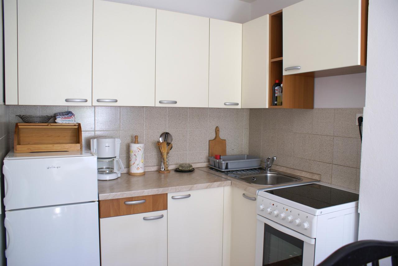 Apartment Ana M Krk Town Buitenkant foto
